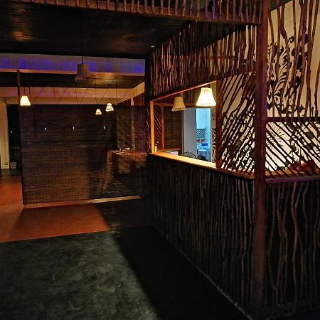 Macnara Travellers Inn Ratnapura Dış mekan fotoğraf